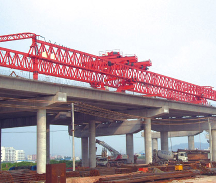 架橋機 高架橋