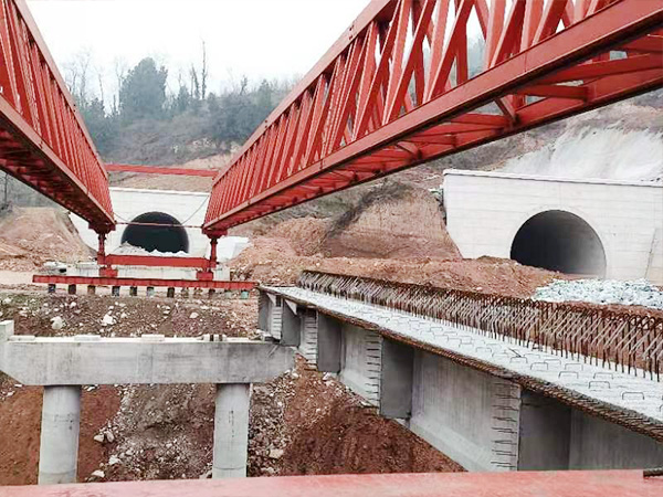 60-320噸自平衡架橋機 60-320噸自平衡架橋機
